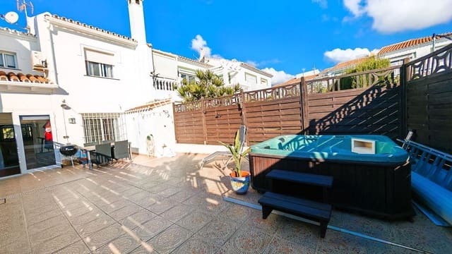 3 soveværelse Villa til salg i Torrox Park, Torrox - € 360.000 (Ref: 9100190)