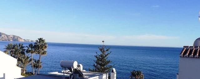 13 soveværelse Villa til salg i Nerja med swimmingpool - € 6.500.000 (Ref: 9101538)