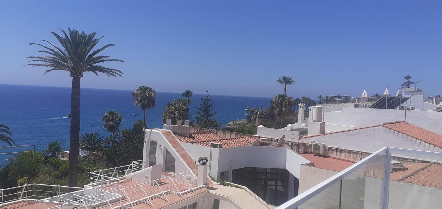 3 soveværelse Villa til salg i Nerja - € 1.550.000 (Ref: 9107035)