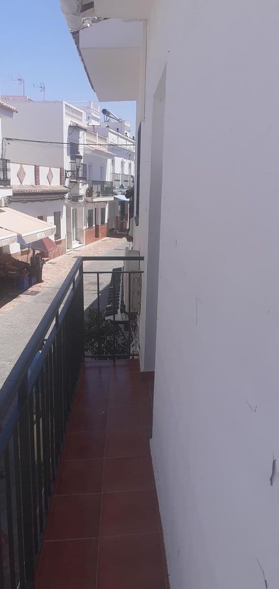 3 soveværelse Villa til salg i Nerja - € 1.550.000 (Ref: 9107035)