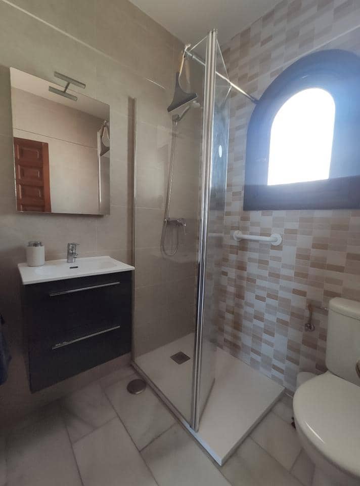 2 bedroom Villa for sale in Nerja with pool garage - € 650,000 (Ref: 9132042)