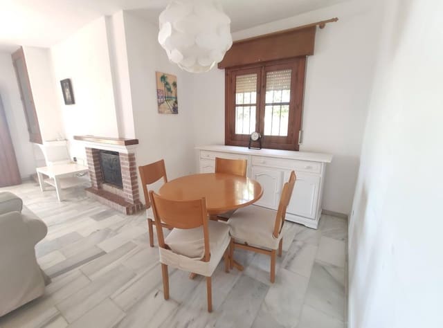 2 sovrum Villa till salu i Capistrano, Nerja med pool garage - 650 000 € (Ref: 9132042)