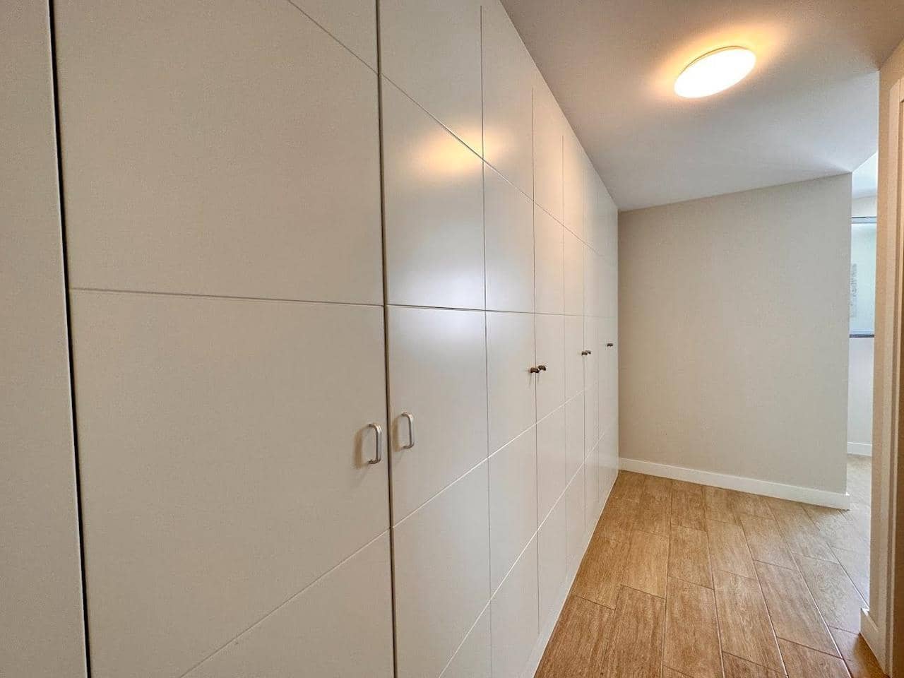 2 slaapkamer Flat te koop in Torrox met garage - € 395.000 (Ref: 9187662)