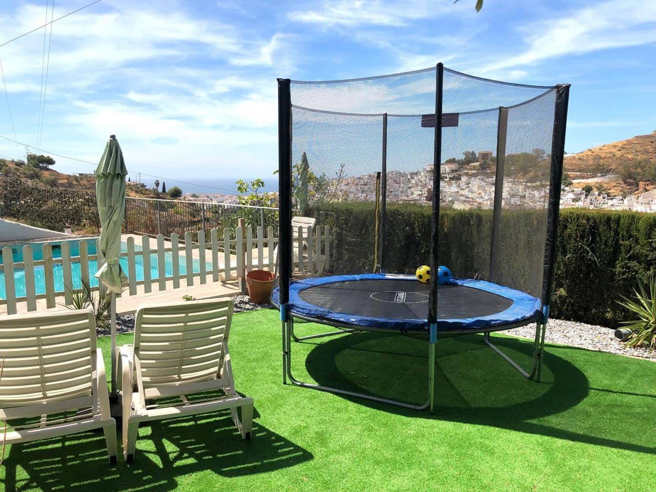 5 sypialnia Willa na sprzedaż w Torrox z basenem - 650 000 € (Ref: 9357777)