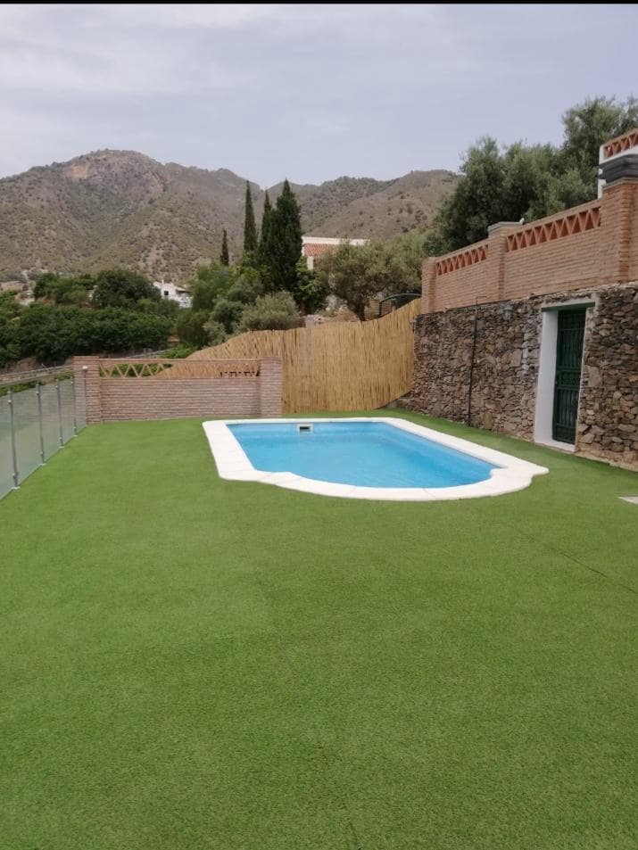 3 soveværelse Villa til leje i Frigiliana med swimmingpool garage - € 1.500 (Ref: 9371515)
