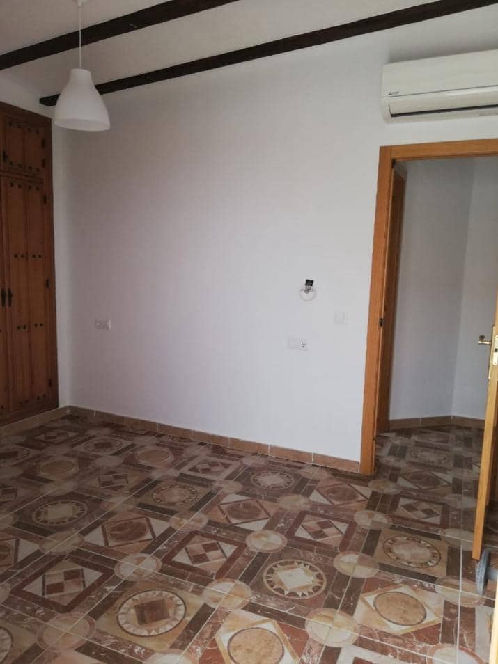 3 soveværelse Villa til leje i Frigiliana med swimmingpool garage - € 1.500 (Ref: 9371515)