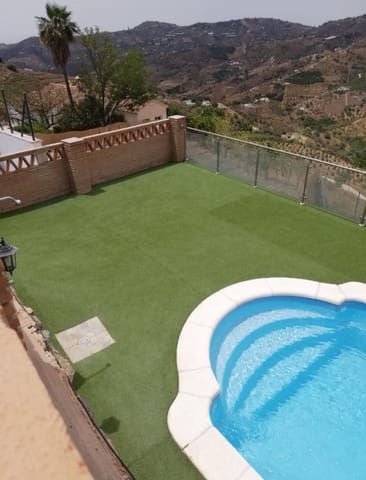3 soveværelse Villa til leje i Frigiliana med swimmingpool garage - € 1.500 (Ref: 9371515)