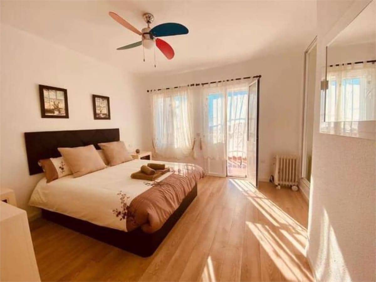 2 bedroom Villa for sale in Nerja with pool - € 309,000 (Ref: 9471822)