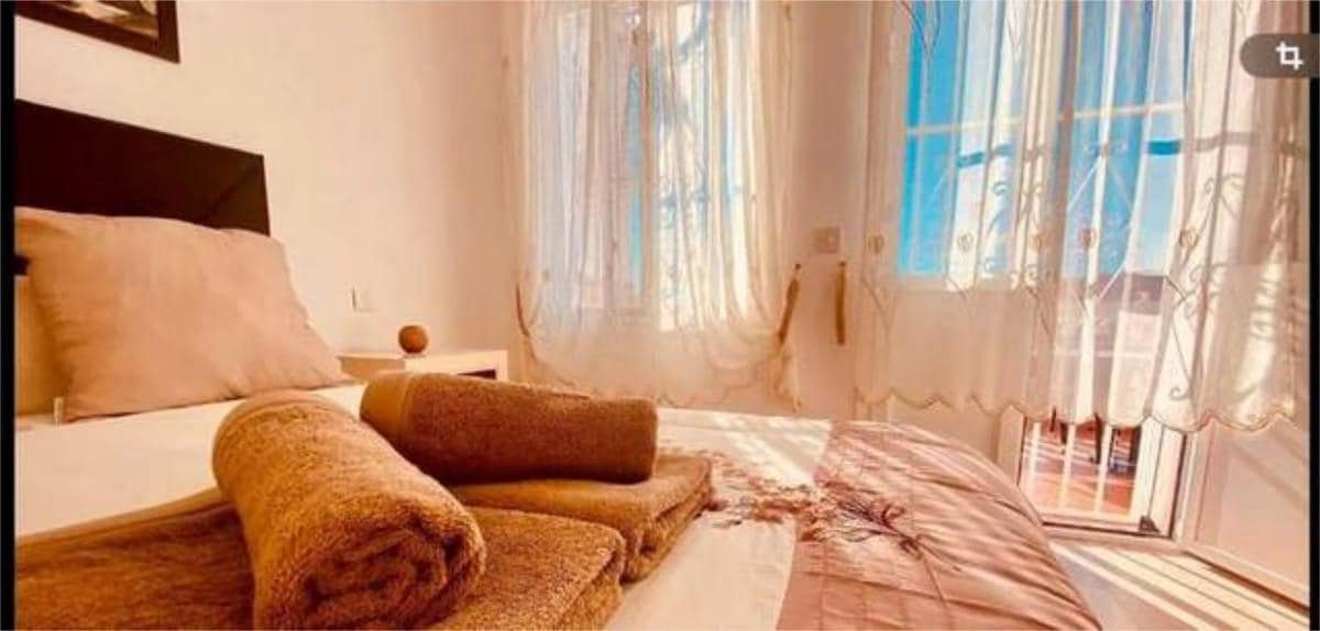 2 bedroom Villa for sale in Nerja with pool - € 309,000 (Ref: 9471822)