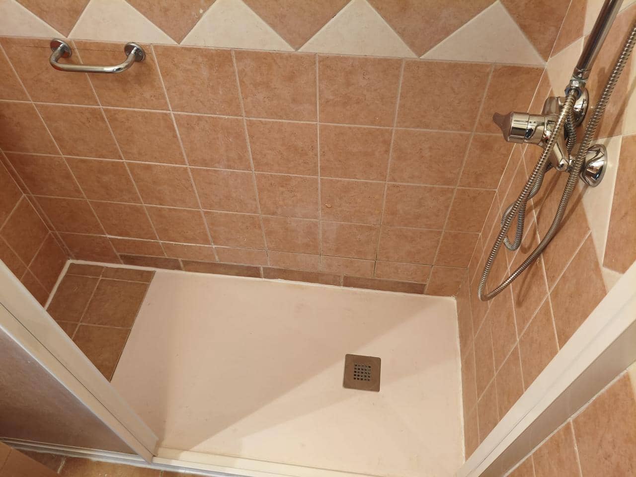 3 makuuhuone Asunto vuokrattavana paikassa Nerja - 1 050 € (Ref: 9495572)