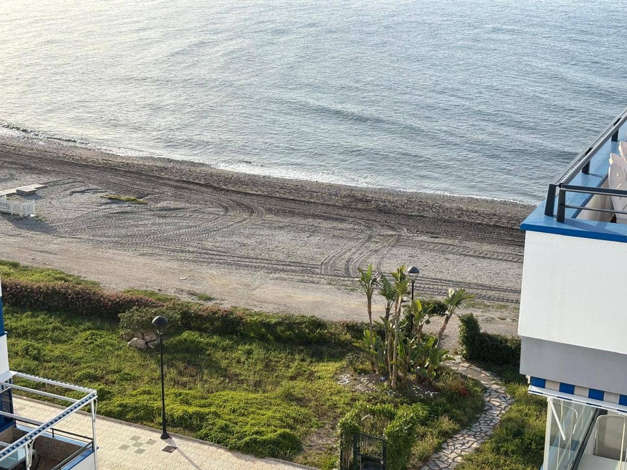 3 bedroom Flat for rent in Torrox-Costa with garage - € 1,300 (Ref: 9739272)