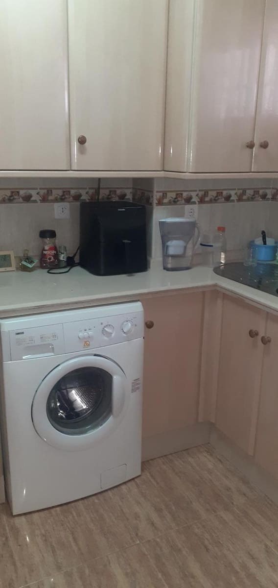 2 soveværelse Lejlighed til leje i Nerja med swimmingpool garage - € 2.400 (Ref: 9780045)