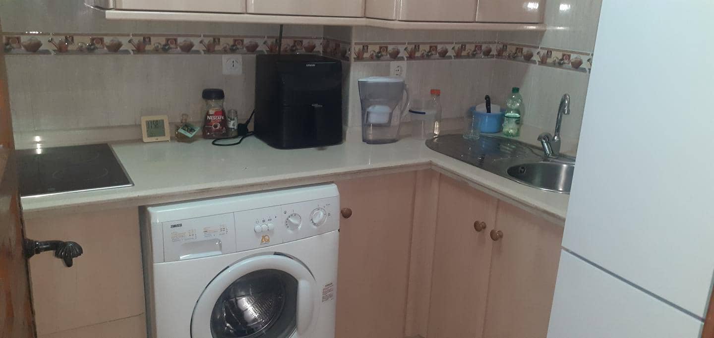 2 soveværelse Lejlighed til leje i Nerja med swimmingpool garage - € 2.400 (Ref: 9780045)