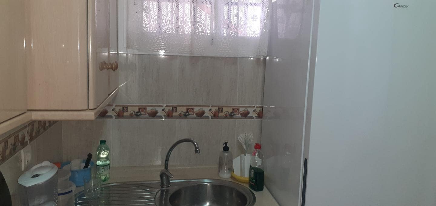 2 soveværelse Lejlighed til leje i Nerja med swimmingpool garage - € 2.400 (Ref: 9780045)