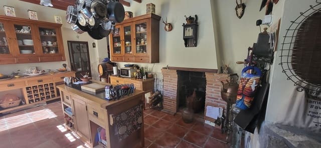 6 Zimmer Finca/Landgut zu verkaufen in Monóvar / Monóver - 325.000 € (Ref: 10010025)