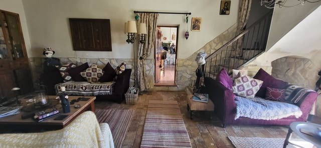 6 Zimmer Finca/Landgut zu verkaufen in Monóvar / Monóver - 325.000 € (Ref: 10010025)