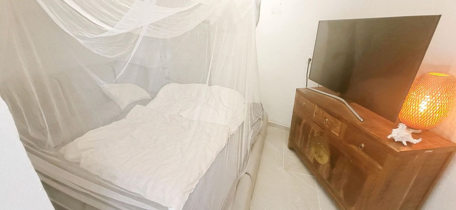 2 slaapkamer Finca/Landhuis te koop in La Romana met zwembad - € 169.999 (Ref: 10033298)