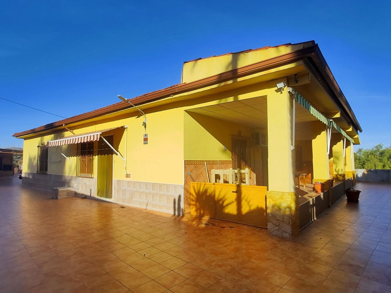 6 soverom Villa til salgs i Aspe - € 360 000 (Ref: 10054488)
