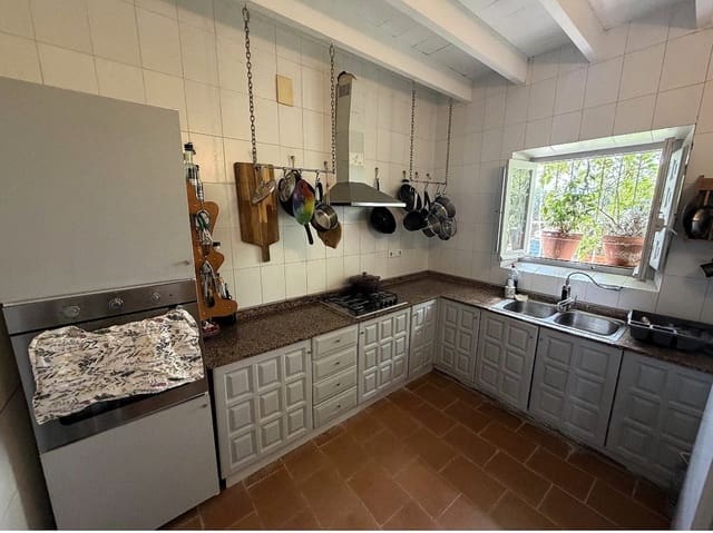 Finca/Casa Rural de 12 habitaciones en Castalla en venta con piscina - 499.999 € (Ref: 10061038)