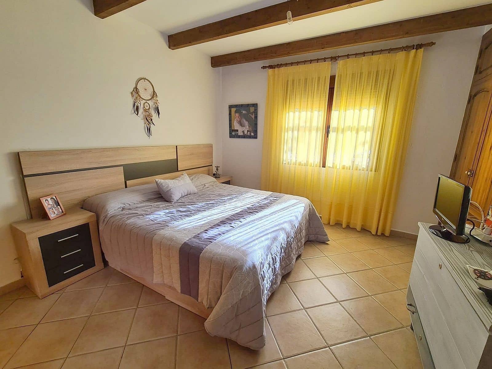Chalet de 3 habitaciones en Pinoso en venta con piscina - 370.000 € (Ref: 6394989)