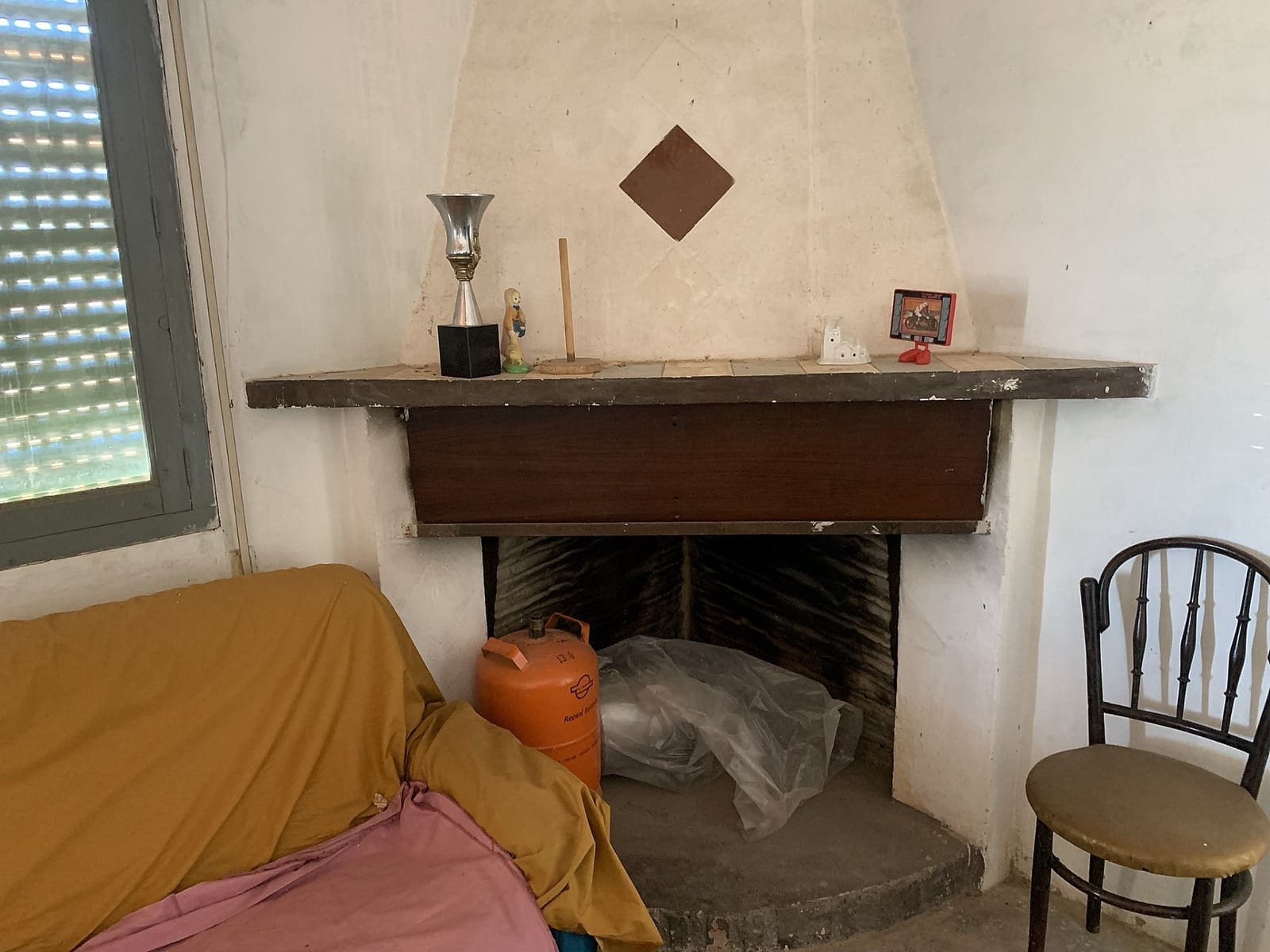 2 bedroom Finca/Country House for sale in Aspe with pool - € 119,950 (Ref: 6593308)