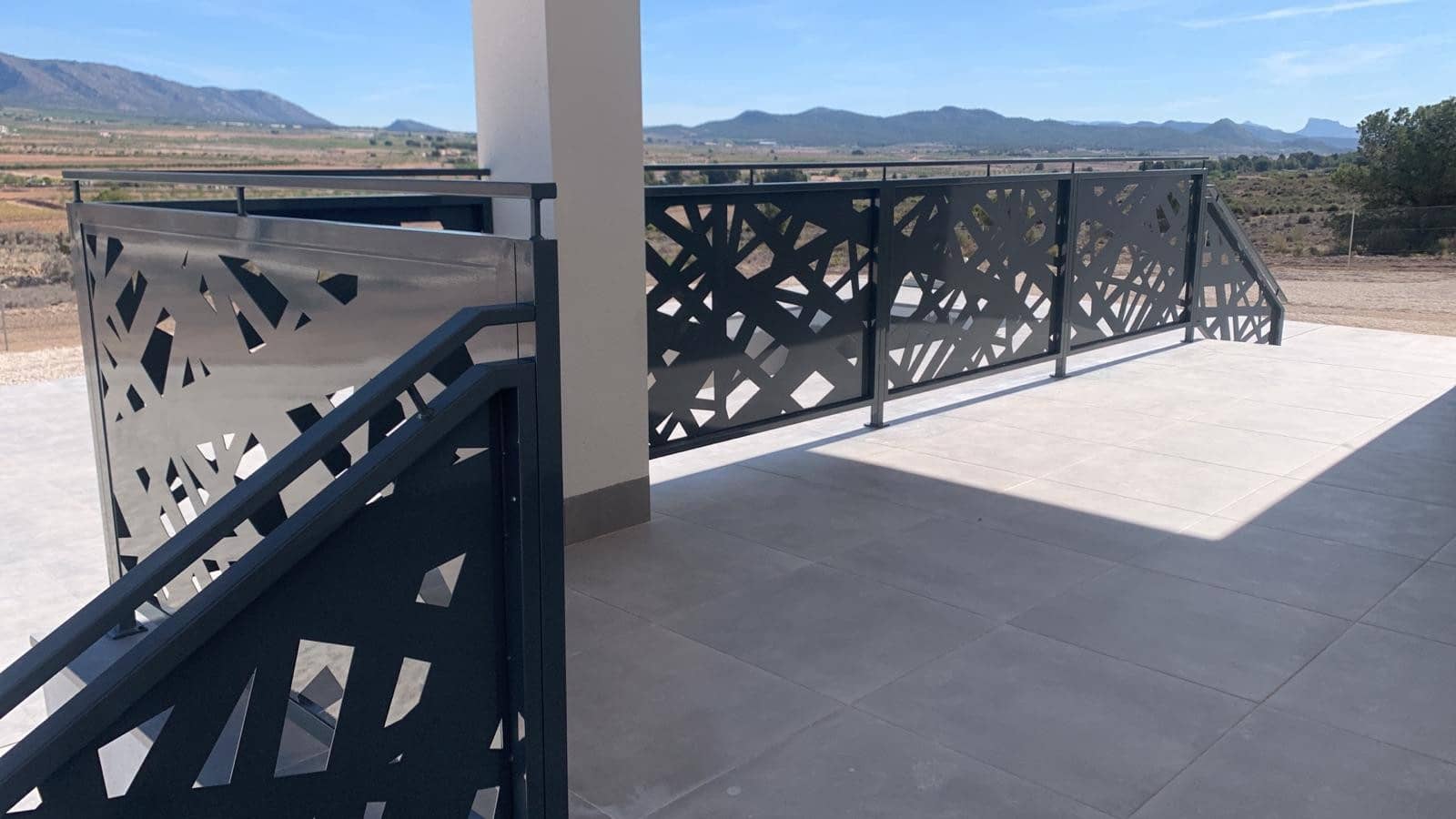 3 Zimmer Villa zu verkaufen in Pinoso mit Pool - 330.000 € (Ref: 6666512)