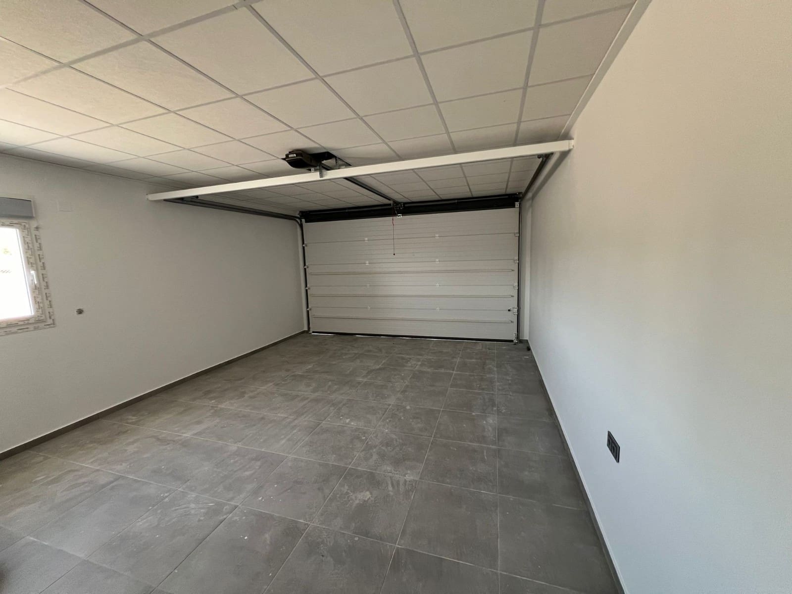 3 Zimmer Villa zu verkaufen in Pinoso mit Pool - 330.000 € (Ref: 6666512)