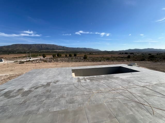 3 Zimmer Villa zu verkaufen in Pinoso mit Pool - 330.000 € (Ref: 6666512)