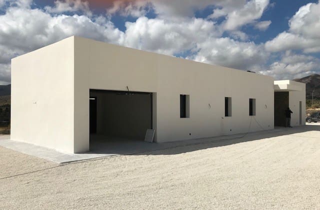 3 Zimmer Villa zu verkaufen in La Romana mit Pool - 450.000 € (Ref: 6666522)