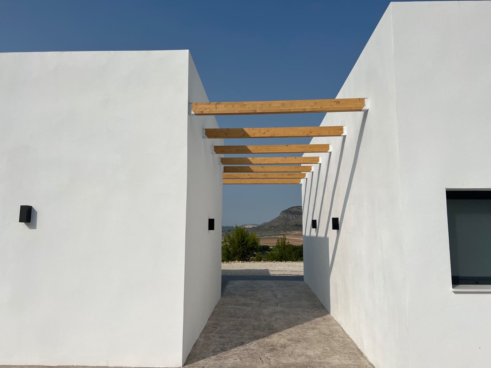 3 bedroom Villa for sale in La Romana with pool - € 450,000 (Ref: 6666522)