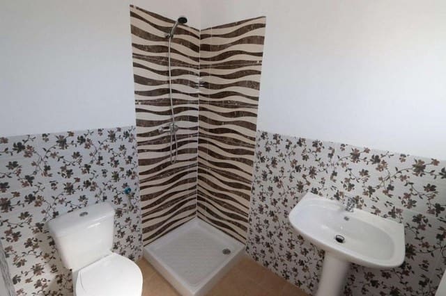 11 sypialnia Willa na sprzedaż w Balneario de Fortuna z basenem - 319 950 € (Ref: 6666526)