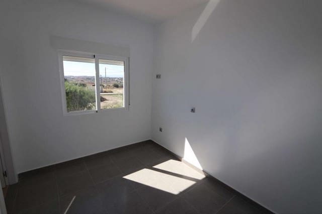 11 sypialnia Willa na sprzedaż w Balneario de Fortuna z basenem - 319 950 € (Ref: 6666526)