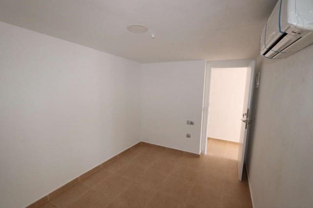 11 sypialnia Willa na sprzedaż w Balneario de Fortuna z basenem - 319 950 € (Ref: 6666526)