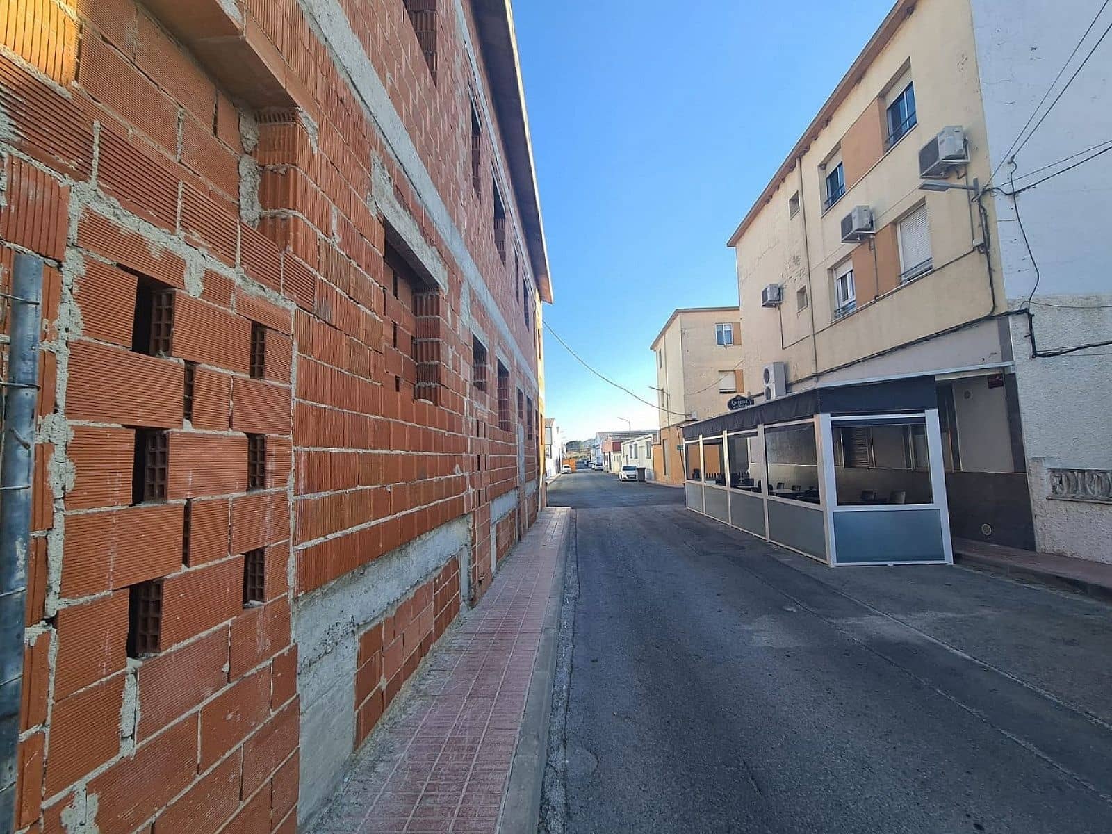 4 slaapkamer Huis te koop in Salinas met zwembad - € 110.000 (Ref: 6685754)