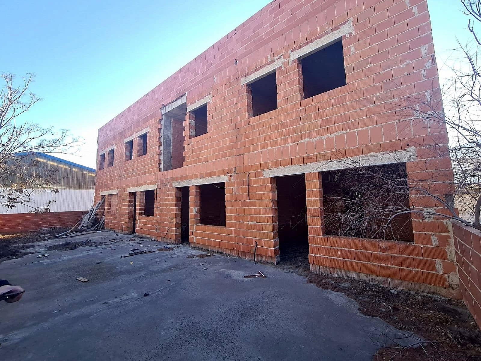 4 slaapkamer Huis te koop in Salinas met zwembad - € 110.000 (Ref: 6685754)