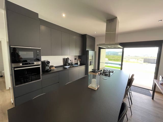 4 Zimmer Villa zu verkaufen in Aspe mit Pool - 287.000 € (Ref: 6871511)