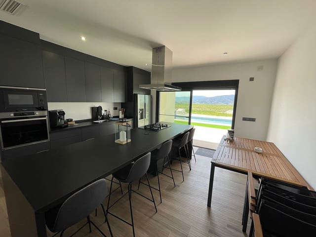 4 Zimmer Villa zu verkaufen in Aspe mit Pool - 287.000 € (Ref: 6871511)