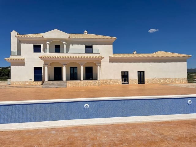 4 Zimmer Villa zu verkaufen in Pinoso mit Pool - 505.000 € (Ref: 6891593)