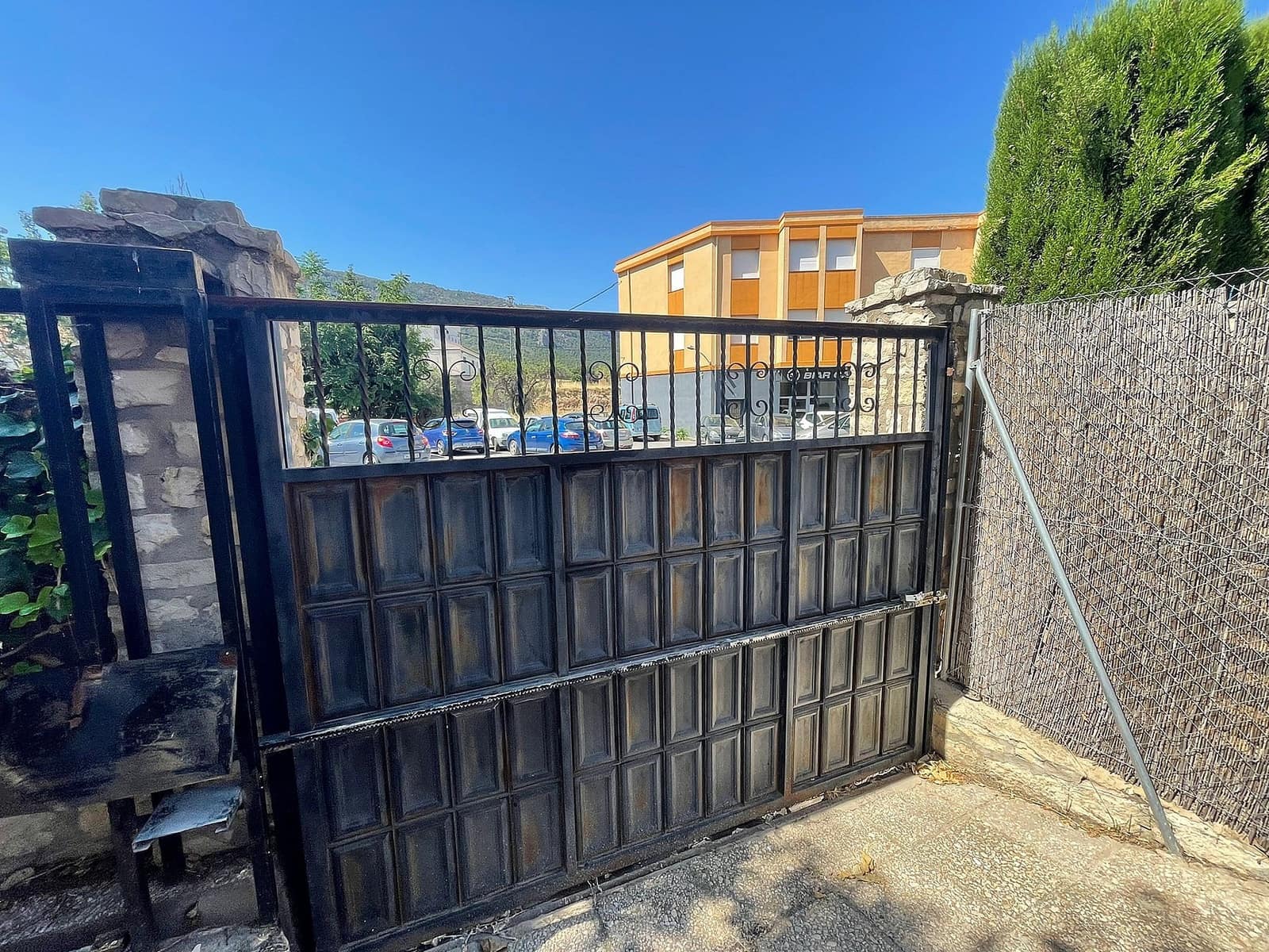 5 slaapkamer Huis te koop in Biar - € 125.000 (Ref: 6969251)