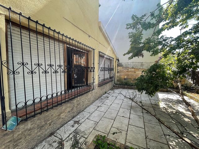 5 slaapkamer Huis te koop in Biar met zwembad - € 125.000 (Ref: 6969251)