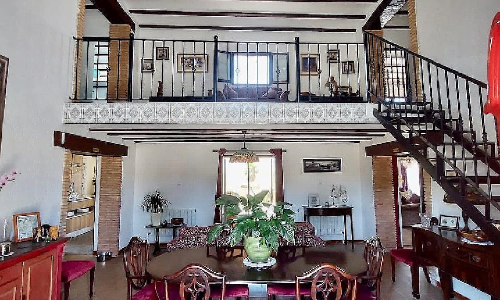 Chalet de 7 habitaciones en Barbarroja en venta con piscina - 549.500 € (Ref: 6980372)