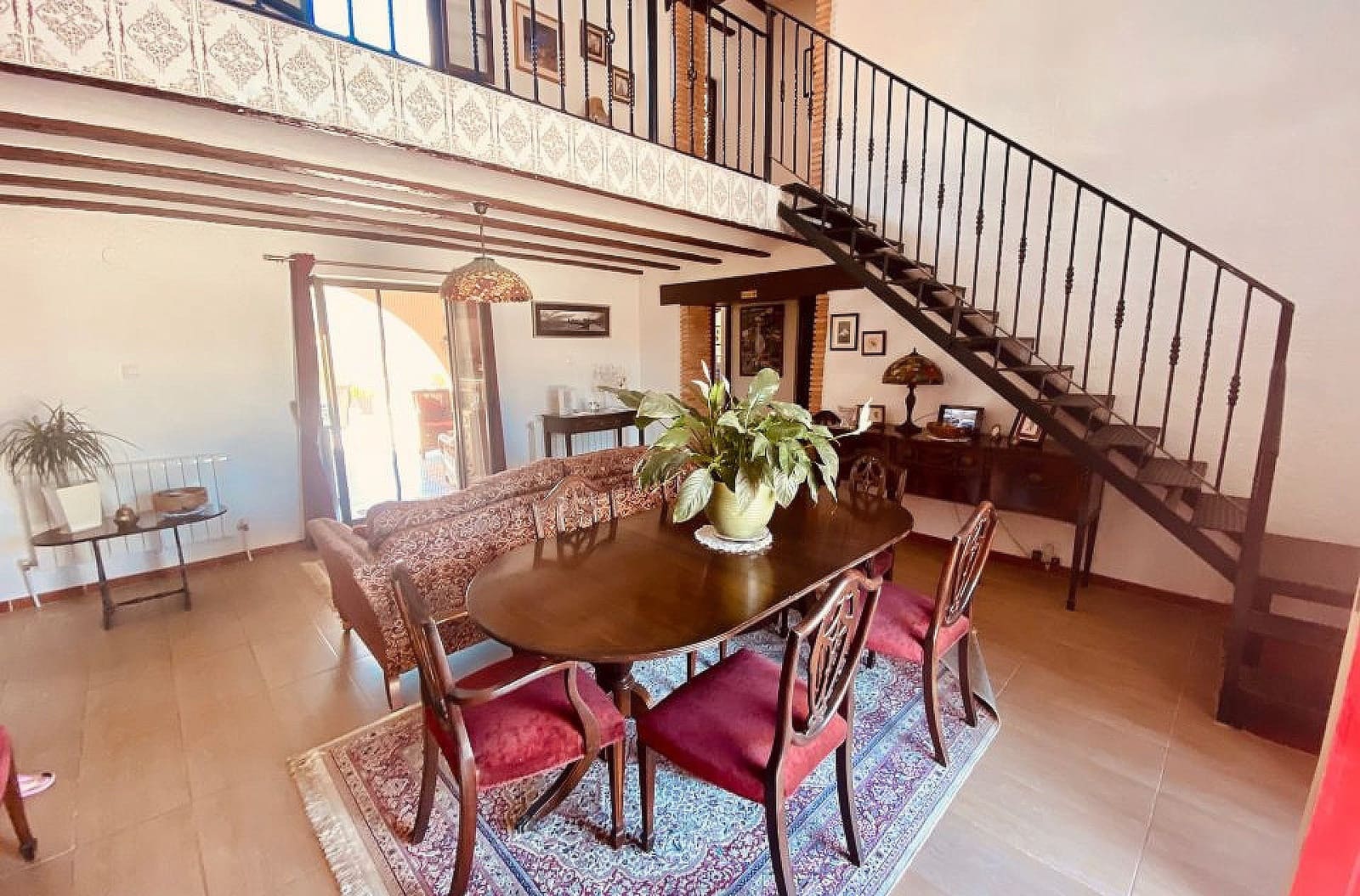 Chalet de 7 habitaciones en Barbarroja en venta con piscina - 549.500 € (Ref: 6980372)