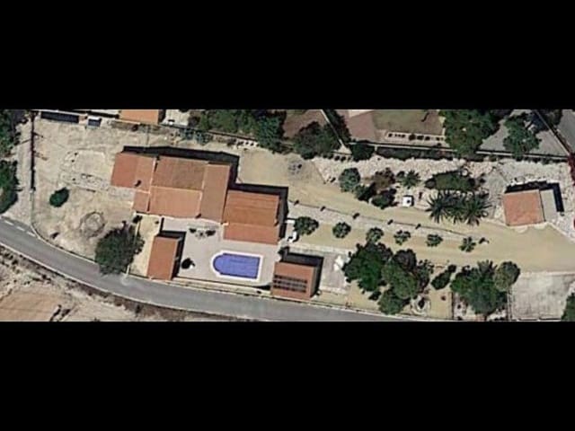 6 bedroom Business for sale in Moralet, Alicante / Alacant city with pool - € 499,995 (Ref: 7048262)