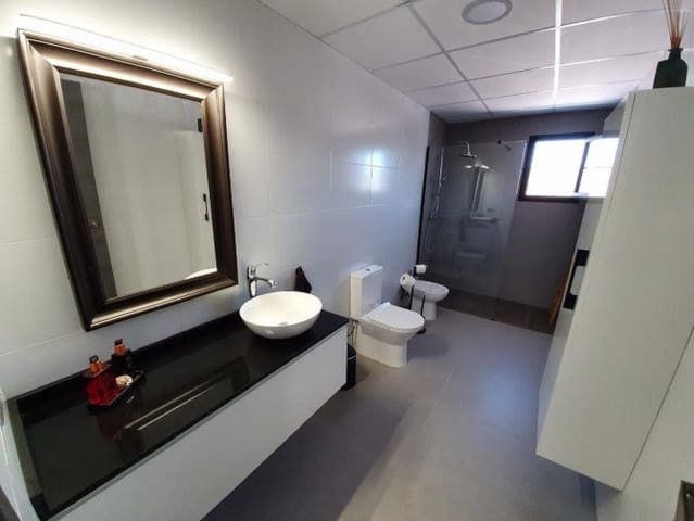 3 Zimmer Villa zu verkaufen in Hondón de las Nieves mit Pool - 379.995 € (Ref: 7090710)