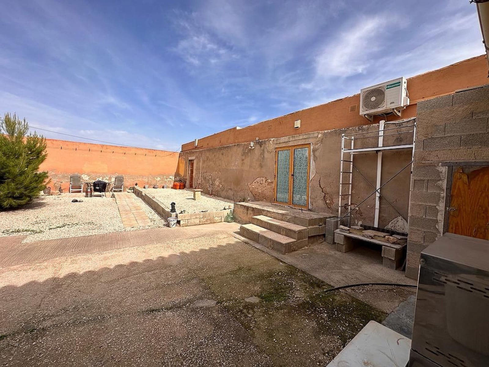 3 sypialnia Komercyjne na sprzedaż w Pinoso z basenem - 349 995 € (Ref: 7188428)