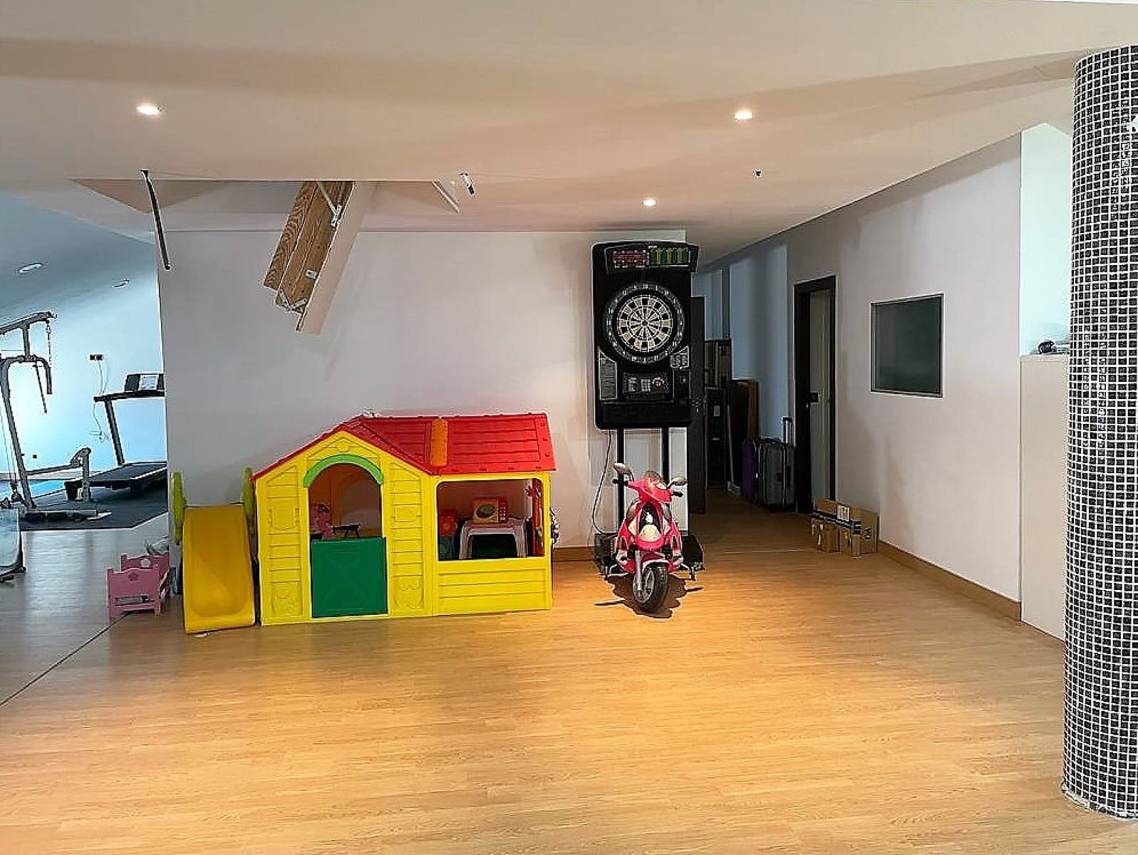 4 soverom Villa til salgs i Castalla med svømmebasseng - € 415 000 (Ref: 7205548)