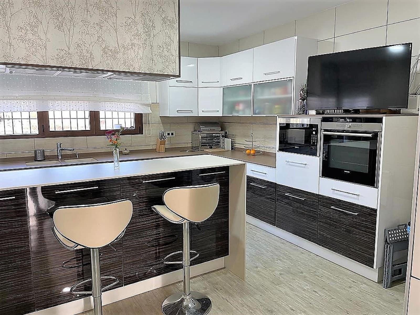 4 bedroom Villa for sale in Castalla with pool - € 415,000 (Ref: 7205548)