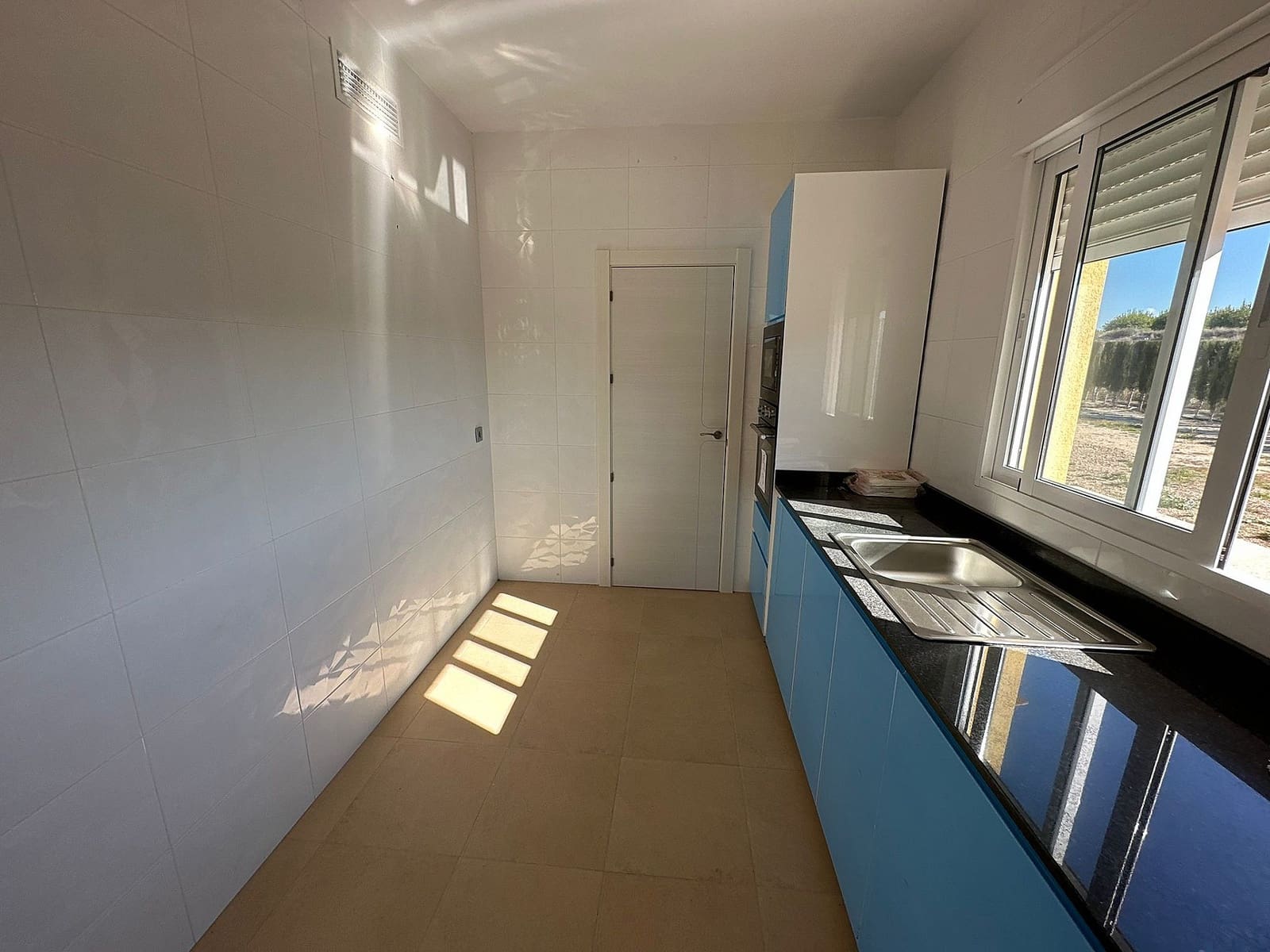 3 bedroom Villa for sale in Fortuna with pool - € 249,995 (Ref: 7372422)