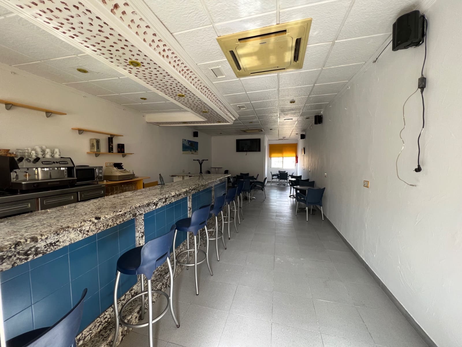 Commercieel te koop in Macisvenda - € 65.000 (Ref: 7462924)