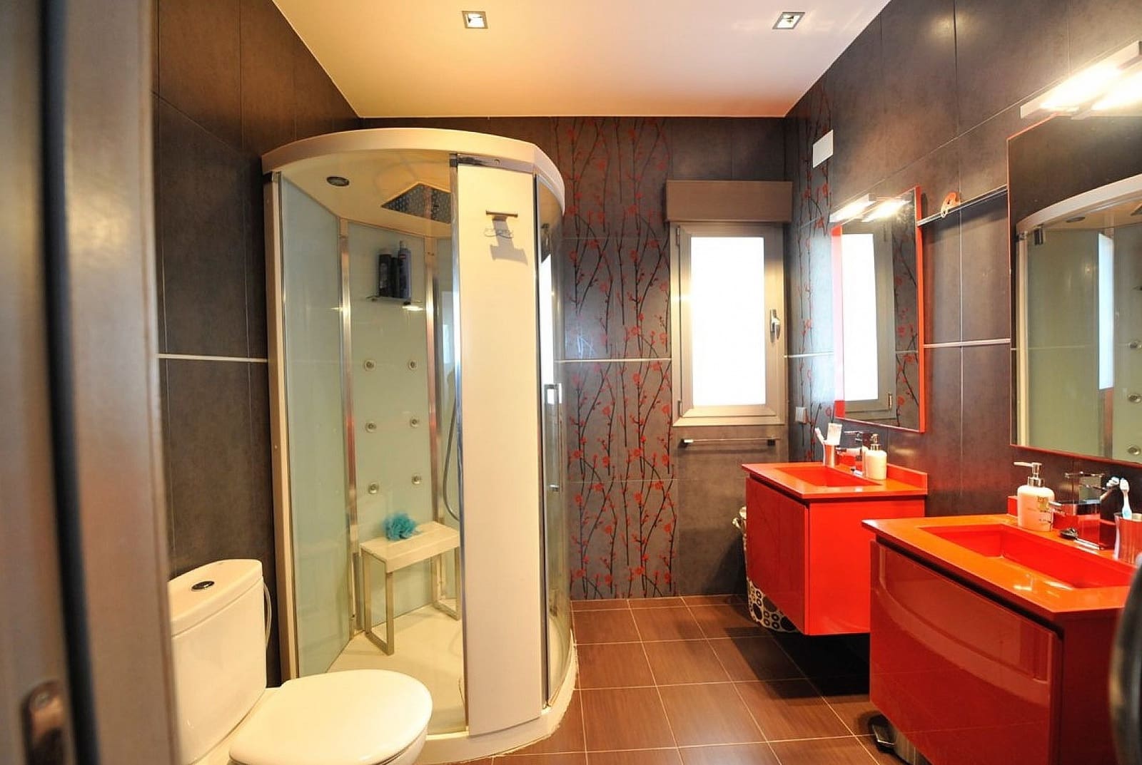 Chalet de 5 habitaciones en Yecla en venta con piscina - 499.000 € (Ref: 7532162)